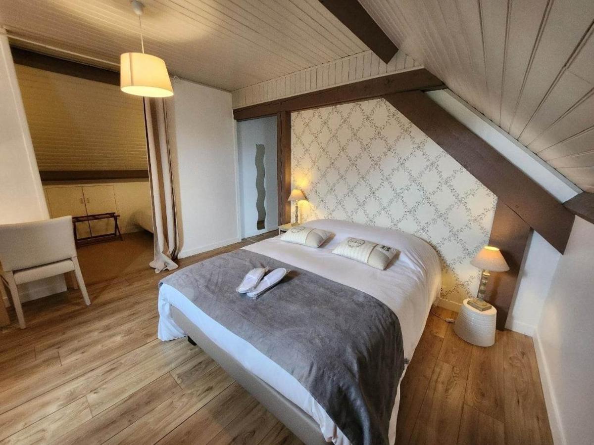 Logis Auberge Des Aulnettes Hérouville-Saint-Clair Zewnętrze zdjęcie